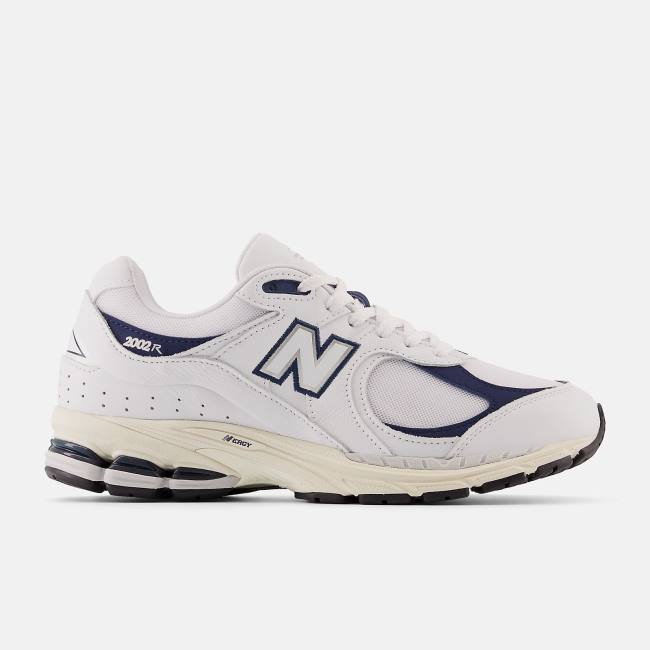 New Balance 2002R Sneakers Herr Vita Beige Indigo | NB376HMP