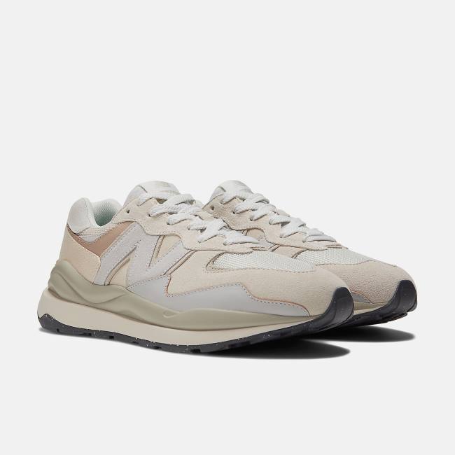 New Balance 57/40 Sneakers Herr Beige | NB693DOJ