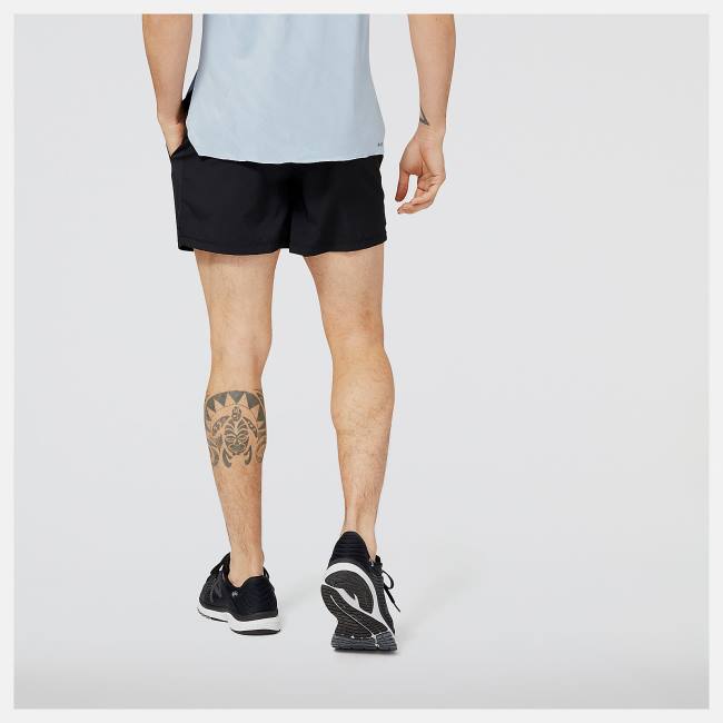 New Balance Accelerate 5 inch Shorts Herr Svarta | NB105HDB