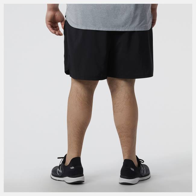 New Balance Accelerate 5 inch Shorts Herr Svarta | NB982EYI