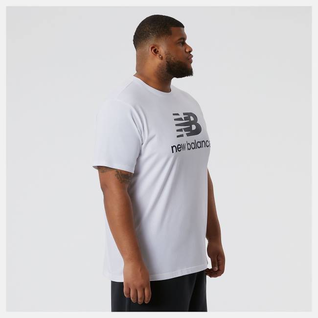 New Balance Essentials Stacked Logo Tee T-shirt Herr Vita | NB385PKR