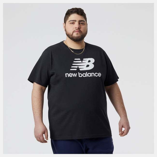 New Balance Essentials Stacked Logo Tee T-shirt Herr Svarta | NB489KPX