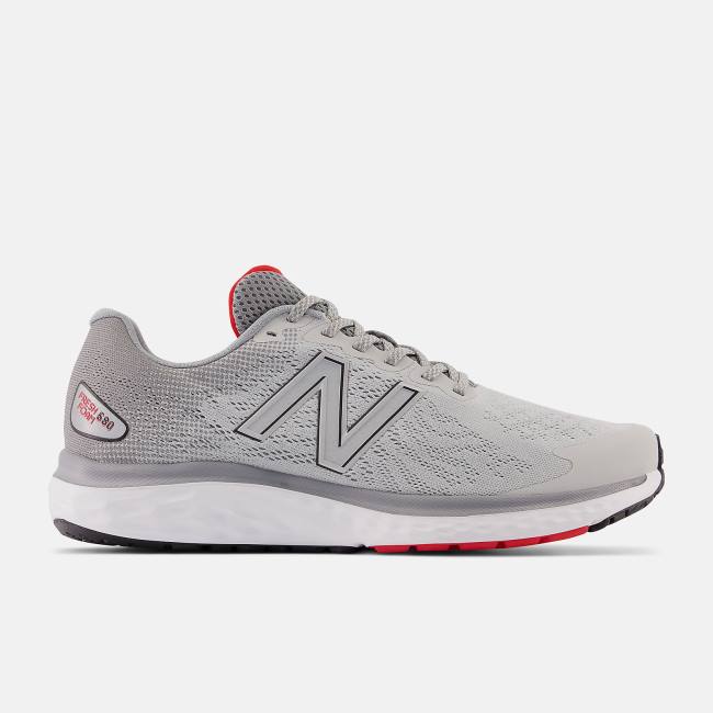 New Balance Fresh Foam 680v7 Löparskor Herr Ljusgrå Silver Metal Svarta | NB021LFP