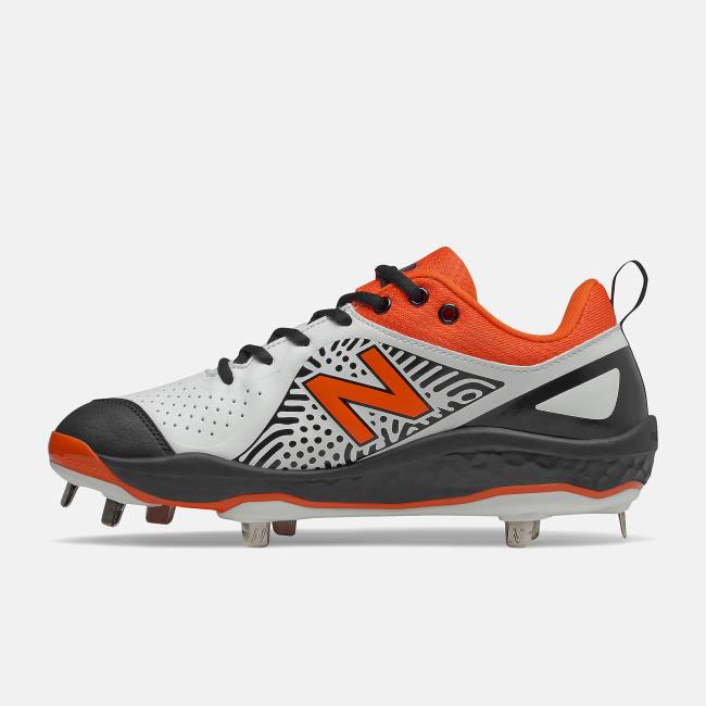 New Balance Fresh Foam Velo v2 Metal Baseball Skor Dam Svarta Orange Vita | NB082FUY