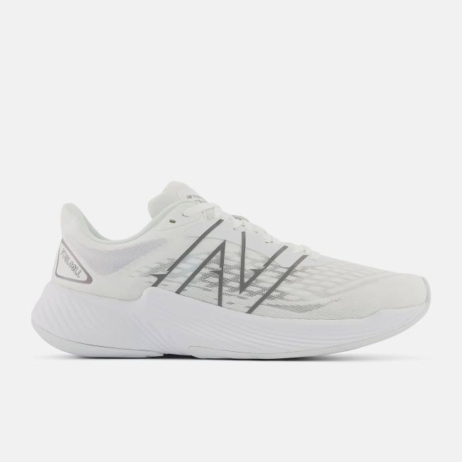 New Balance FuelCell Prism v2 Löparskor Herr Vita Mörksilver Metal Svarta Metal | NB847PCH