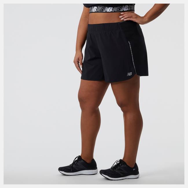 New Balance Impact Run 5in Shorts Dam Svarta | NB268FXG