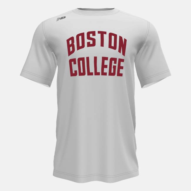 New Balance Korta Sleeve Tech Tee(Boston College) T-shirt Herr Vita | NB078DOB