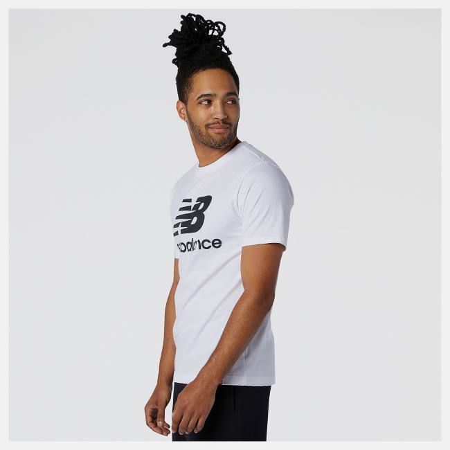 New Balance NB Essentials Stacked Logo Tee T-shirt Herr Vita | NB160YLH