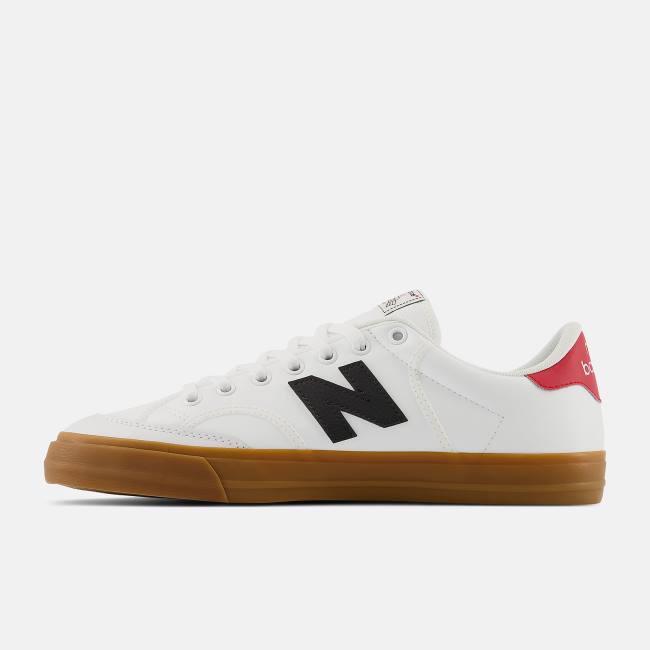 New Balance NB Numeric 212 Pro Court Skateskor Dam Vita Svarta | NB186BLR