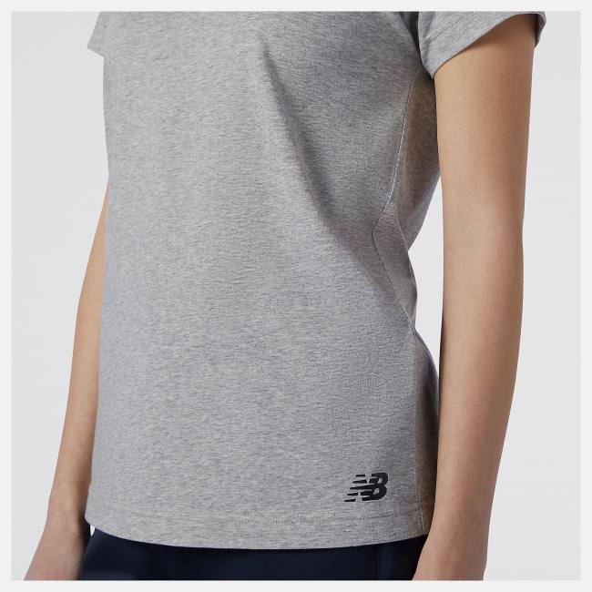 New Balance Relentless Crew T-shirt Dam Grå | NB375KQC