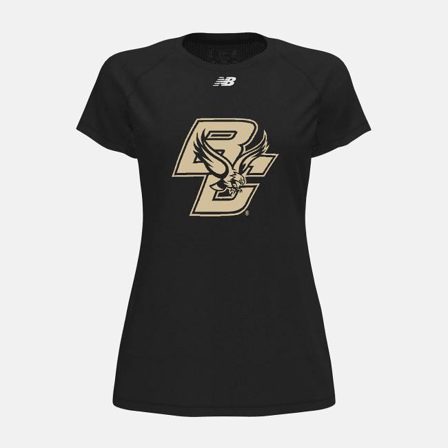 New Balance W Raglan Tech Tee(Boston College) T-shirt Dam Svarta | NB410BGA